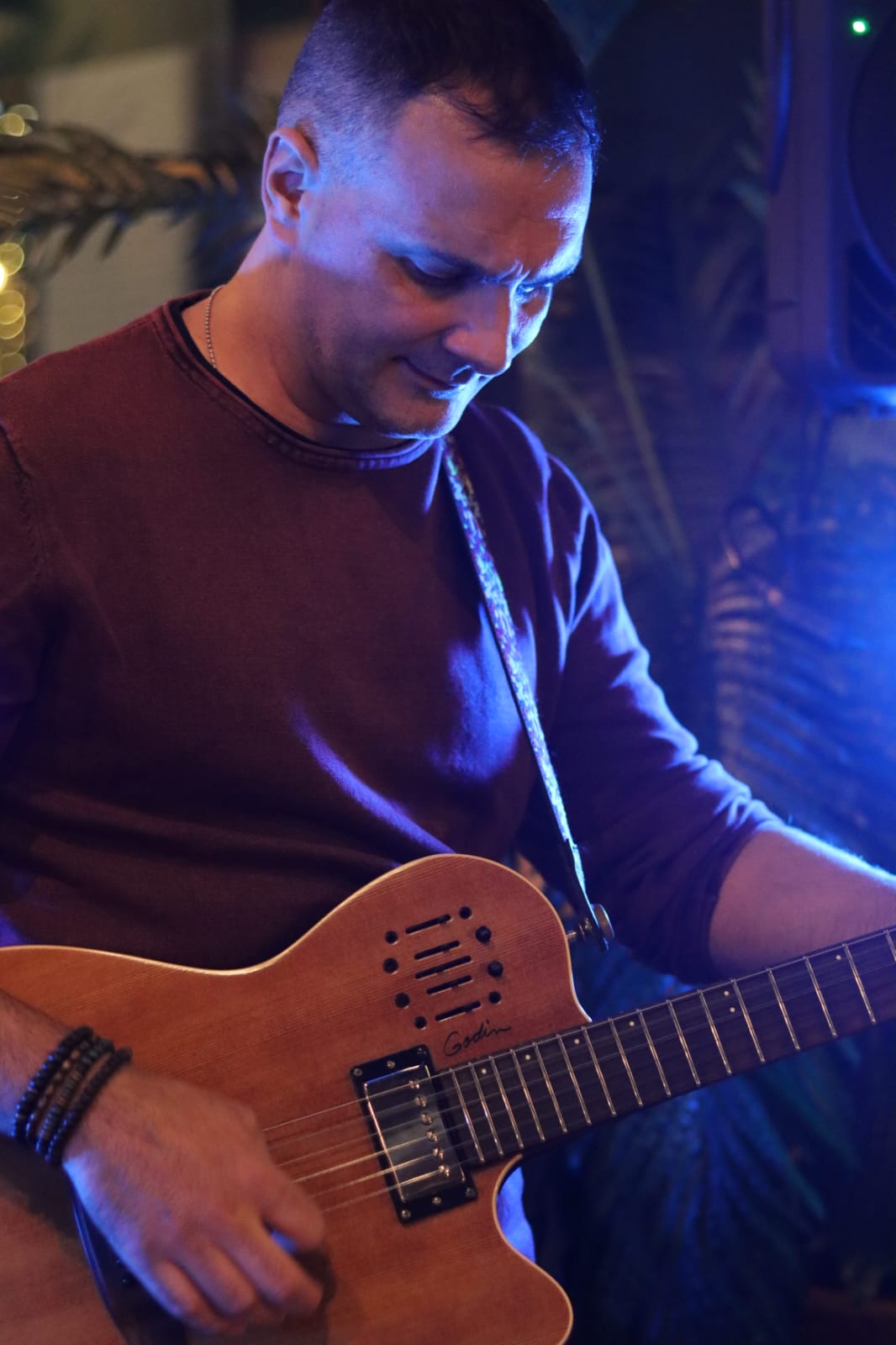 Jenny & David – intimate garden concert in London